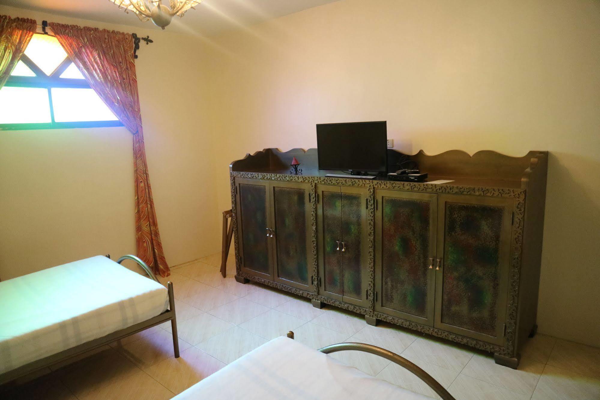 Hotel Casa La Granja à Iloilo Extérieur photo