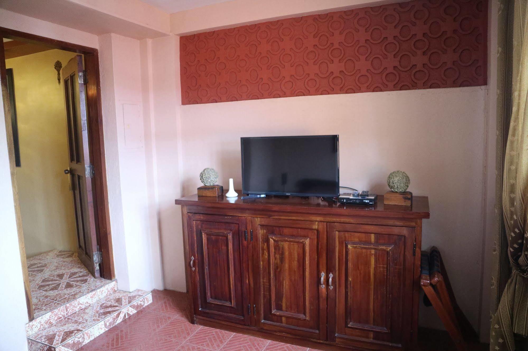 Hotel Casa La Granja à Iloilo Extérieur photo